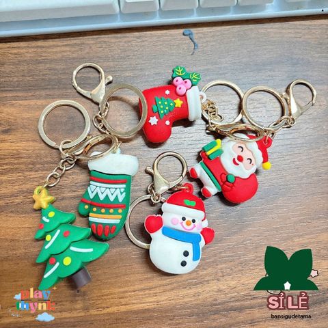 Móc Khóa Giáng Sinh Dễ Thương 10 Chiếc - Trang Trí Noel Siêu Xinh Ông Già Noel, Người Tuyết, Cây Thông, Quà Tặng Lễ Hội