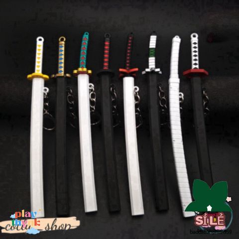Móc Khóa Kiếm Katana Zoro Law One Piece Kim Loại Chống Gỉ 16cm - Phụ Kiện Anime Nhật Bản Độc Đáo, Quà Tặng Tuyệt Vời