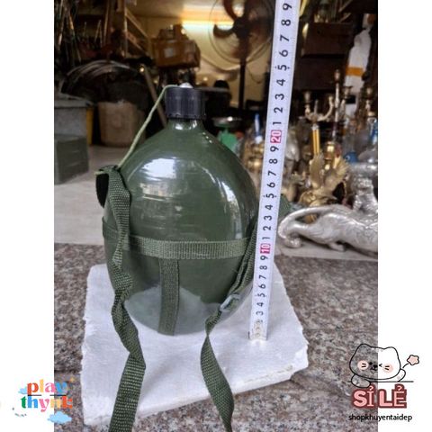 Bình Nước Nhôm 2 Lít Phong Cách Châu Âu - Đồ Cũ Chất Lượng Cao, Lý Tưởng Cho Dã Ngoại và Du Lịch