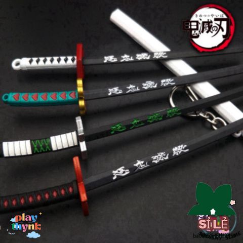 Móc Khóa Kiếm Katana Zoro Law One Piece 16cm - Phụ Kiện Anime Độc Đáo, Quà Tặng Đẹp và An Toàn Cho Fan Hâm Mộ