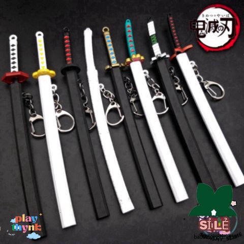 Móc Khóa Kiếm Katana Zoro Law One Piece 16cm - Phụ Kiện Anime Độc Đáo, Quà Tặng Đẹp và An Toàn Cho Fan Hâm Mộ