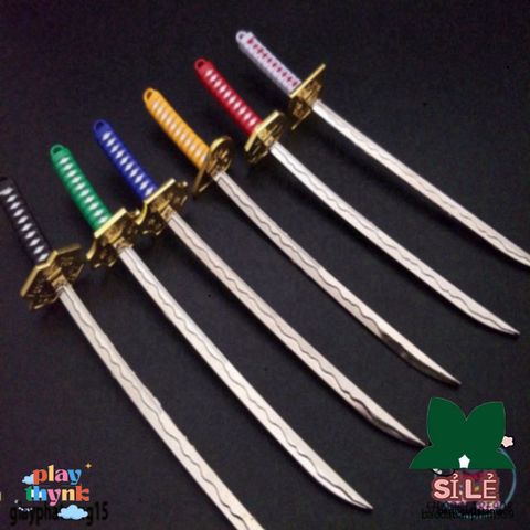 Móc Khóa Katana Zoro Law One Piece 16cm - Phụ Kiện Anime Độc Đáo và Bền Bỉ, Quà Tặng Cho Tín Đồ Văn Hóa Nhật Bản