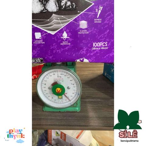Miếng Lót Vệ Sinh Charcoal cho Chó Mèo - Giải Pháp Sạch Sẽ và Tiện Lợi cho Thú Cưng - S & M Kích Thước