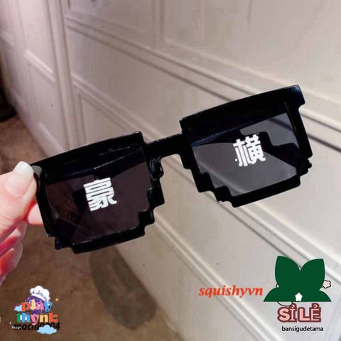 Kính Mắt Thug Life Minecraft Độc Đáo - Kiểu Dáng Thời Trang 6 Chấm Đen & Hồng, Phong Cách Năng Động, Free Ship Từ 50K
