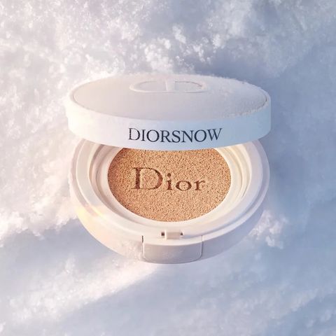Phấn Nước Dior Diorsnow UV Shield Cushion Tone C03 - Che Phủ Hoàn Hảo & Bảo Vệ Da Tia UV, Độ Ẩm Tối Ưu, Sản Phẩm Trang Điểm Cao Cấp