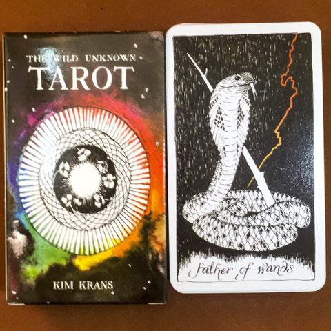 Bộ Bài The Wild Unknown Tarot - Thẻ Bài Dự Đoán Vận Mệnh Cao Cấp 78 Lá, Thiết Kế Trừu Tượng Động Thực Vật, Tác Giả Kim Krans