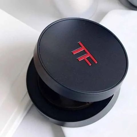 Phấn Nước Tom Ford Cushion TF Limited Tone 0.7 - Che Phủ Hoàn Hảo, Cung Cấp Độ Ẩm, Phù Hợp Với Mọi Loại Da