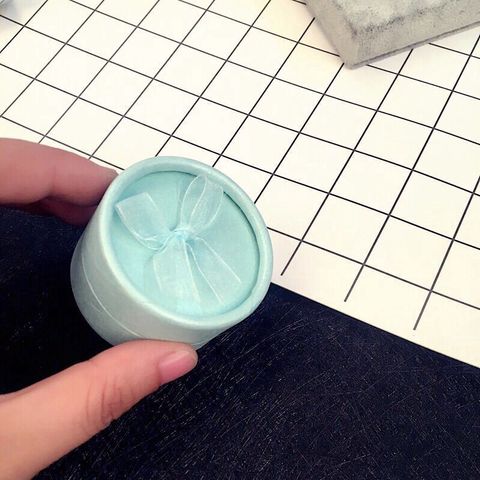 Hộp Đựng Nhẫn Hình Tròn Thiết Kế Đẹp Dễ Thương - Quà Tặng Sang Trọng cho Người Thân Yêu, Kích Thước 5cm