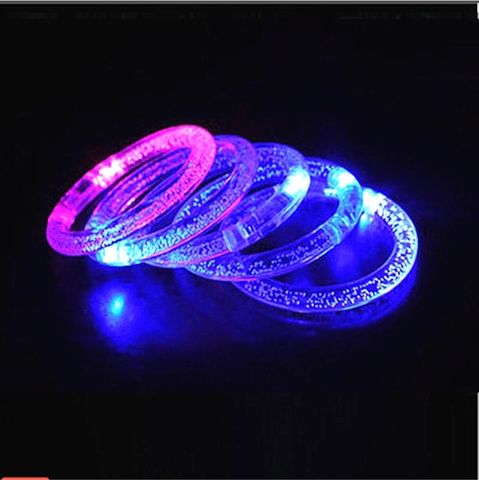 Vòng Tay Bọt Biển Phát Sáng Nhiều Màu - Phụ Kiện Thời Trang Độc Đáo, Chất Nhựa Bền Bỉ, Thể Hiện Phong Cách Nổi Bật