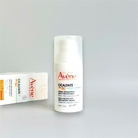Kem Phục Hồi Da Avène Cicalfate+ SPF50+ - Kem Dưỡng Da Bảo Vệ & Phục Hồi Cao Cấp 30ml