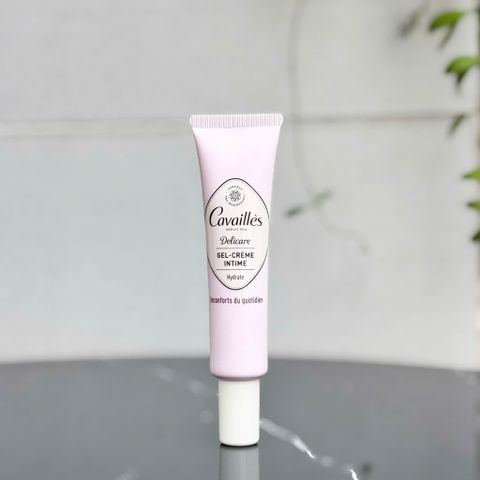 Gel-Crème Dưỡng Ẩm Vùng Kín Rogé Cavaillès Délicare 40ml - Giảm Khô Rát và Bảo Vệ Da Nhạy Cảm Hằng Ngày