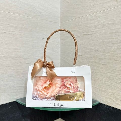 Giỏ hoa quà tặng sang trọng - Hộp hoa trang trí sinh nhật, 20/10, 8/3 - Quà tặng ý nghĩa cho phái đẹp và đối tác