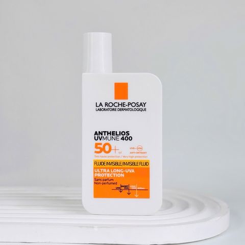Sữa Chống Nắng La Roche-Posay Anthelios Invisible Fluid SPF50+ 50ml - Kem Chống Nắng Dạng Lỏng, Không Gây Nhờn Rít, Bảo Vệ Da Tối Ưu