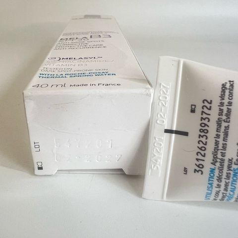 Kem Mờ Nám La Roche-Posay Mela B3 SPF30 40ml - Dưỡng Da Sáng, Làm Mờ Đốm Đen và Ngăn Ngừa Tác Hại Tia UV