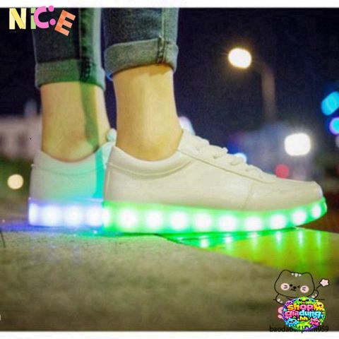 Giày Thể Thao Cổ Cao LED Phát Sáng 7 Màu - Giày Sneaker Cao Cấp Cho Nam Nữ Thể Thao Năng Động, Thoải Mái và Cá Tính