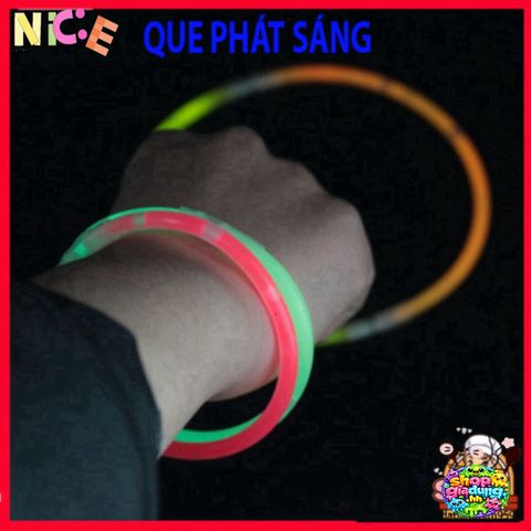 Vòng Đeo Tay Phát Sáng Dạ Quang - Bộ 50-100 Que Kèm Nút Gắn, Chất Liệu An Toàn, Phù Hợp Các Bữa Tiệc và Sự Kiện Đêm