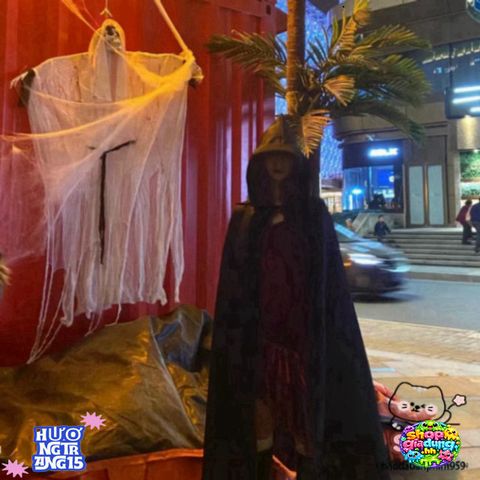 Áo Choàng Halloween Đen Phù Thủy - Trang Phục Cosplay Độc Đáo Cho Trẻ Em và Người Lớn, Kích Thước 90/120/140 cm