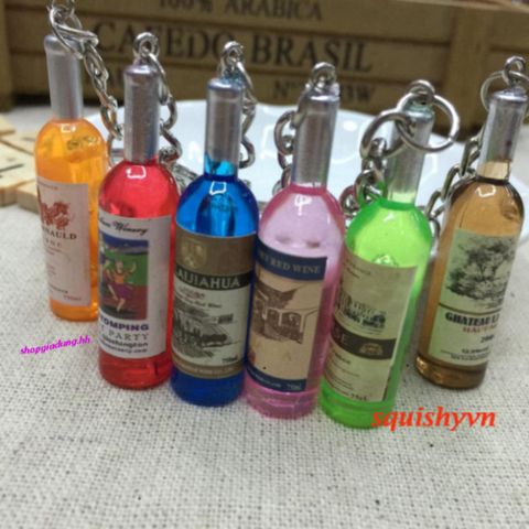 Móc Khóa Hình Chai Rượu Nhiều Màu - Phụ Kiện Thời Trang Xinh Xắn, Quà Tặng Doanh Nghiệp, Quảng Cáo, Sự Kiện