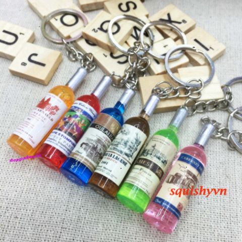 Móc Khóa Hình Chai Rượu Nhiều Màu - Phụ Kiện Thời Trang Xinh Xắn, Quà Tặng Doanh Nghiệp, Quảng Cáo, Sự Kiện
