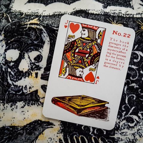 Bộ Bài Gypsy Witch - Những Lá Bài Tiên Tri Vận Mệnh Kèm Sách Hướng Dẫn, Sản Phẩm U.S. Games Systems, Quà Tặng Kèm