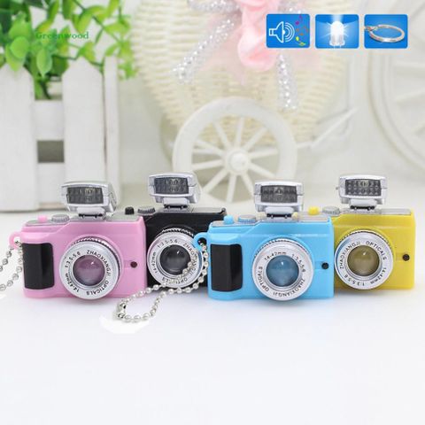 Móc Khóa Hình Dáng Máy Ảnh Đèn LED Mini Dễ Thương - Phụ Kiện Thời Trang Độc Đáo Cho Chìa Khóa, Túi Xách, Quà Tặng Fan Ảnh