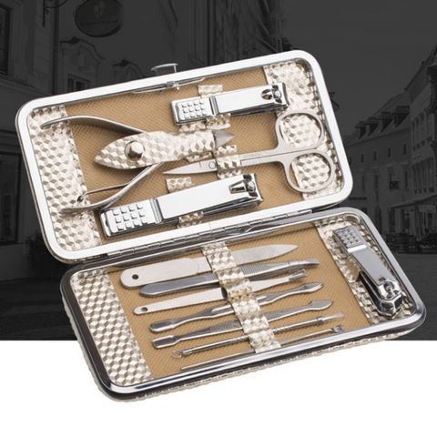 Bộ Dụng Cụ Chăm Sóc Móng Tay Cao Cấp 9 Món & 12 Món Màu Gold - Bấm, Cắt, Dũa, Lấy Ráy Tai, Que Nặn Mụn Sang Trọng, Tiện Lợi