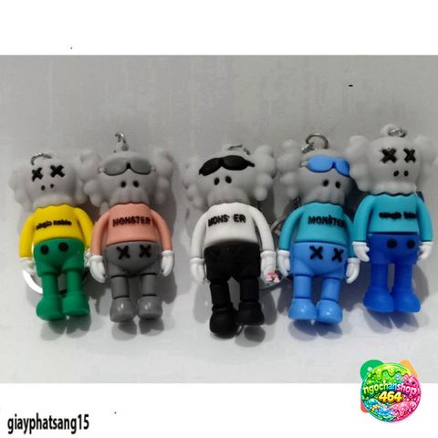 Móc Khóa Silicone KAWS Dễ Thương - Phụ Kiện Thời Trang Cao Su Mềm, Treo Balo, Túi Xách, Quà Tặng HYPEBEAST