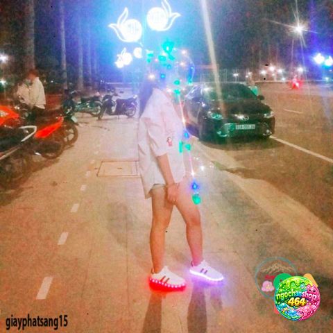 Giày Thể Thao LED Phát Sáng Đổi Màu Cao Cấp Hàn Quốc - 8 Chế Độ Ánh Sáng, Nam Nữ Thời Trang Xuân Hè
