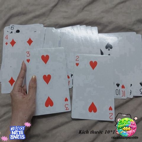 Bộ Bài Tây Khổng Lồ - Trải Nghiệm Chơi Poker Đỉnh Cao, Kích Thước 28x20cm, Chất Liệu Cao Cấp, Hoàn Hảo Cho Tiệc Tùng và Giải Trí