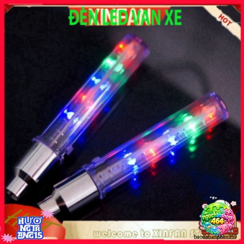 Đèn LED Gắn Bánh Xe Ô Tô - Trang Trí Độc Đáo, An Toàn Ban Đêm, Thiết Kế Hiện Đại, Pin Cầm Nhiệt, Sáng Tạo Phong Cách Cá Nhân