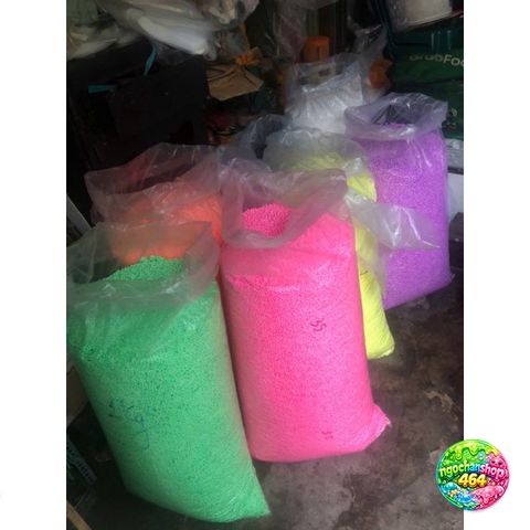 Hạt Xốp Tròn Trắng 1Kg Dùng Làm Gối Lười, Chơi Slime Và Trang Trí Noel - Quà Tặng Độc Đáo, Nghệ Thuật Tuyết