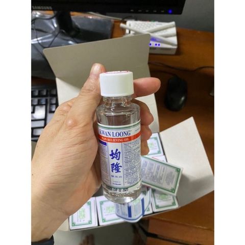 Dầu xoa bóp Kwan Loong 57ml - Giảm đau nhức cơ bắp, khớp và viêm khớp, hàng nhập khẩu từ Mỹ