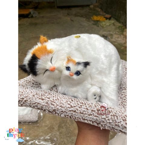 Thú Bông Chó PUG Đôi Mẹ Con - Khử Mùi Than Hoạt Tính Trang Trí Xe Hơi, Đồ Chơi Dễ Thương Cho Trẻ Em, Kích Thước 28x21cm