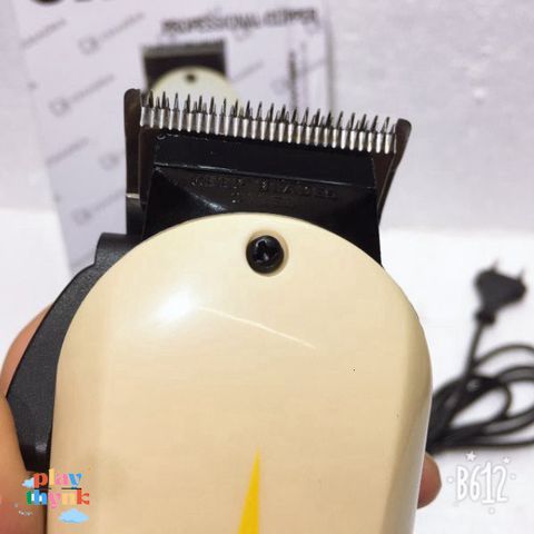 Tông Đơ Cắt Tóc Chuyên Nghiệp Chaoba 808 - Thiết Kế Gọn Nhẹ, Động Cơ Mạnh, Dùng Tại Nhà Và Salon, An Toàn Cho Trẻ Em