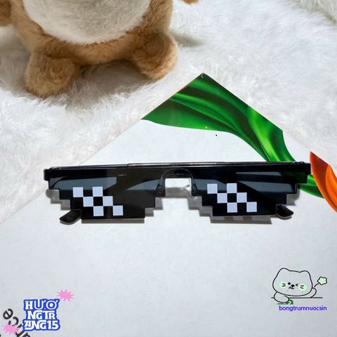 Kính mát Thug Life 6 Chấm - Phụ Kiện Siêu Ngầu Dành Cho Gamer Yêu Thích Minecraft - Chất Liệu Nhựa Cao Cấp