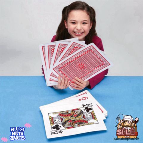 Bộ Bài Tây Khổng Lồ Gấp 9 Lần - Giải Trí Vui Vẻ Bên Gia Đình và Bạn Bè, Kích Thước A4 - Quà Tặng Độc Đáo