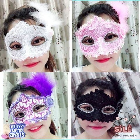 Mặt Nạ Nửa Mặt Lông Vũ Sang Trọng Với Hoa Điệu Đà - Phụ Kiện Thời Trang Lý Tưởng Cho Halloween Và Dạ Tiệc
