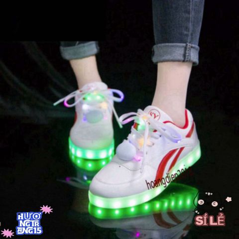 Giày Thể Thao LED Phát Sáng Đa Màu - 8 Chế Độ Ánh Sáng Cho Nam Nữ, Phù Hợp Tiệc Tùng và Thời Trang Thường Ngày