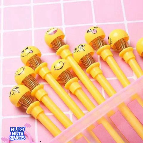 Bút Viết Lò Xo Emoji Vui Vẻ - Phụ Kiện Sáng Tạo Học Tập, Quà Tặng Thú Vị cho Fan Biểu Tượng Cảm Xúc