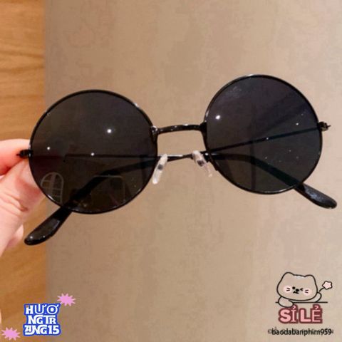 Kính Mát Đen Nobita thời trang unisex - Bảo vệ mắt hiệu quả, phong cách hiện đại, thích hợp mọi dịp, món quà hoàn hảo cho tín đồ thời trang!