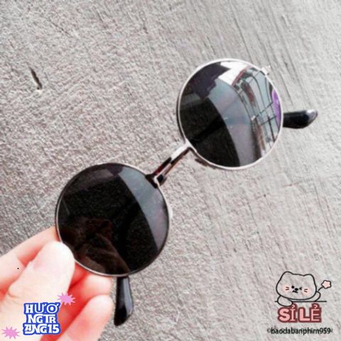 Kính Mát Đen Trendy Unisex Phong Cách Nobita - Bảo Vệ UV, Thời Trang Năng Động, Phù Hợp Mọi Lứa Tuổi