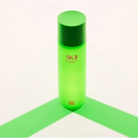 Nước Thần SK-II Facial Treatment Essence 2022 Bản Xanh 230ml - Chăm Sóc Da Mặt Sang Trọng, Tái Tạo Da, Giảm Nếp Nhăn Chính Hãng
