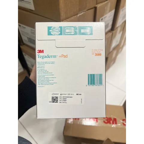 Băng phim dính y tế trong suốt có gạc vô trùng 3M™ Tegaderm™+pad 3589, size 9 x 15 cm | Xuất xứ Mỹ