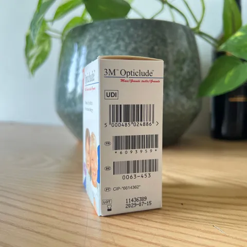 Miếng Dán Mắt Y Tế 3M Opticlude Lớn - Hộp 20 Miếng Dành Cho Trẻ Em Hỗ Trợ Điều Trị Nhược Thị và Lác Mắt | An Toàn, Dịu Nhẹ