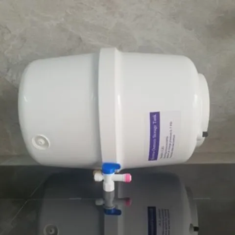 Bình Áp Nhựa RO 4G 10L - Thiết Bị Lọc Nước R.O - Kèm Van Chống Nổ và Chức Năng Đẩy Nước Tinh Khiết