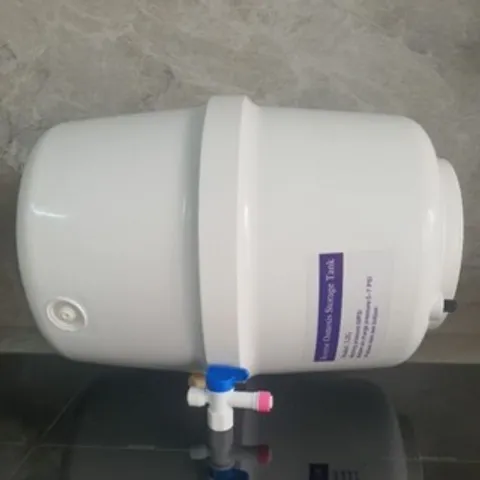 Bình Áp Nhựa RO 4G 10L - Thiết Bị Lọc Nước R.O - Kèm Van Chống Nổ và Chức Năng Đẩy Nước Tinh Khiết