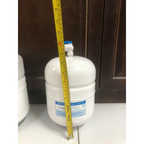 Bình áp thép 3L - 4L Nhập khẩu Taiwan - Thay thế cho máy lọc nước RO nhỏ - Chất lượng cao, tiện dụng cho gia đình