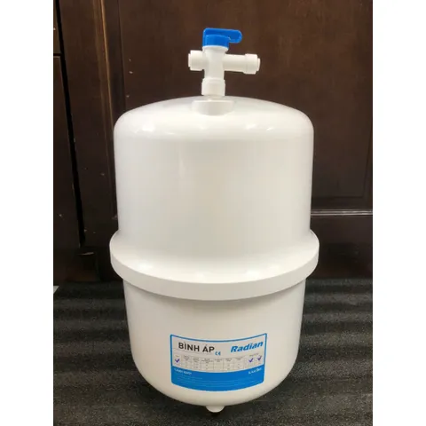 Bình áp Nhựa Radian Karofi 3.2G 7L - Bình chứa nước lọc RO an toàn, bền bỉ, nhỏ gọn để lắp đặt trong gầm bếp - Hàng chính hãng