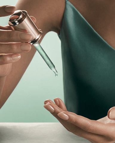 Serum Tái Tạo Da La Mer The Micro Peel 30ml - Chăm Sóc Da Cao Cấp Từ Pháp, Giúp Làm Sáng Và Cải Thiện Độ Đàn Hồi Da