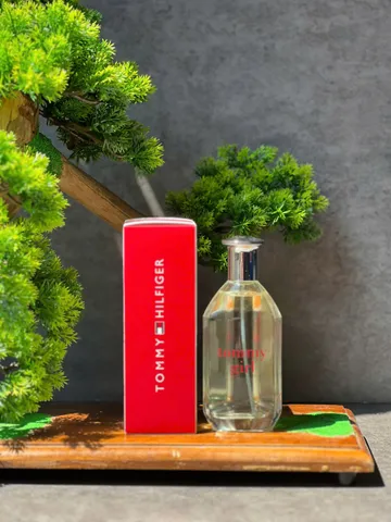 Nước Hoa Nữ Tommy Hilfiger Tommy Girl 100ml - Hương Floral Fruity Tươi Mát, Hấp Dẫn Cho Mùa Xuân Hè